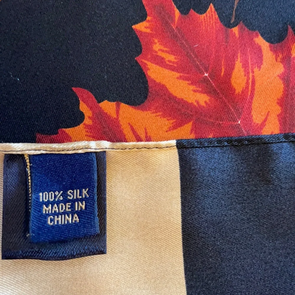 Brooks Brothers 💯% Silk Scarf